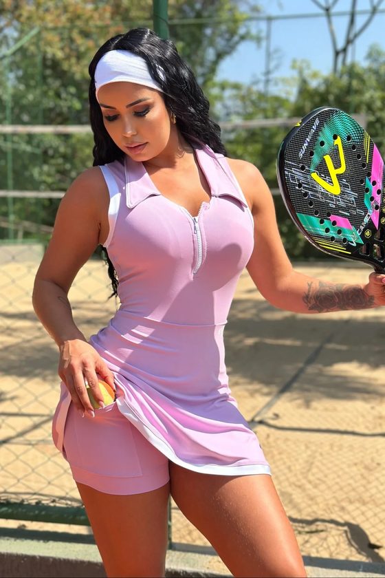 Vestido esportivo Kiss My